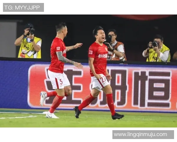 上海上港与广州恒大巅峰对决谁将赢得中超冠军荣耀之战